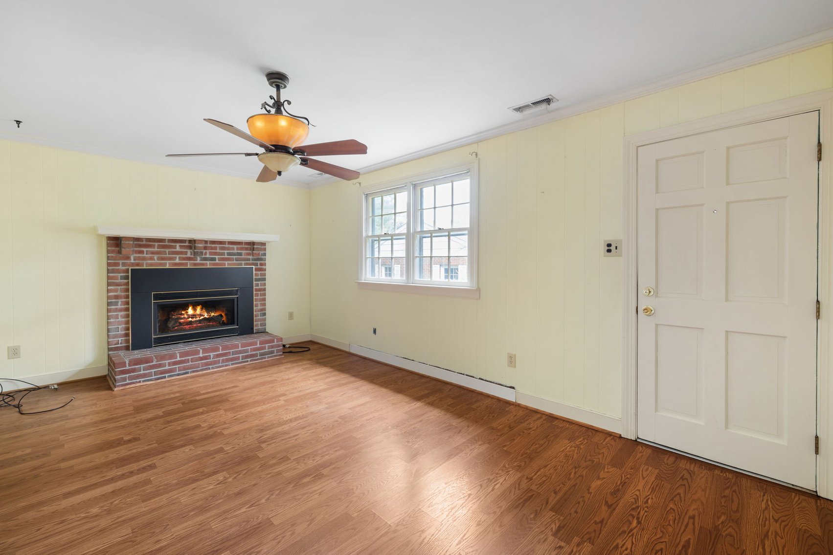 Image for 4 Bed/2.5 Bath Quaint Brick Ranch Minutes Outside of Short Pump - 11992 S Anna Dr