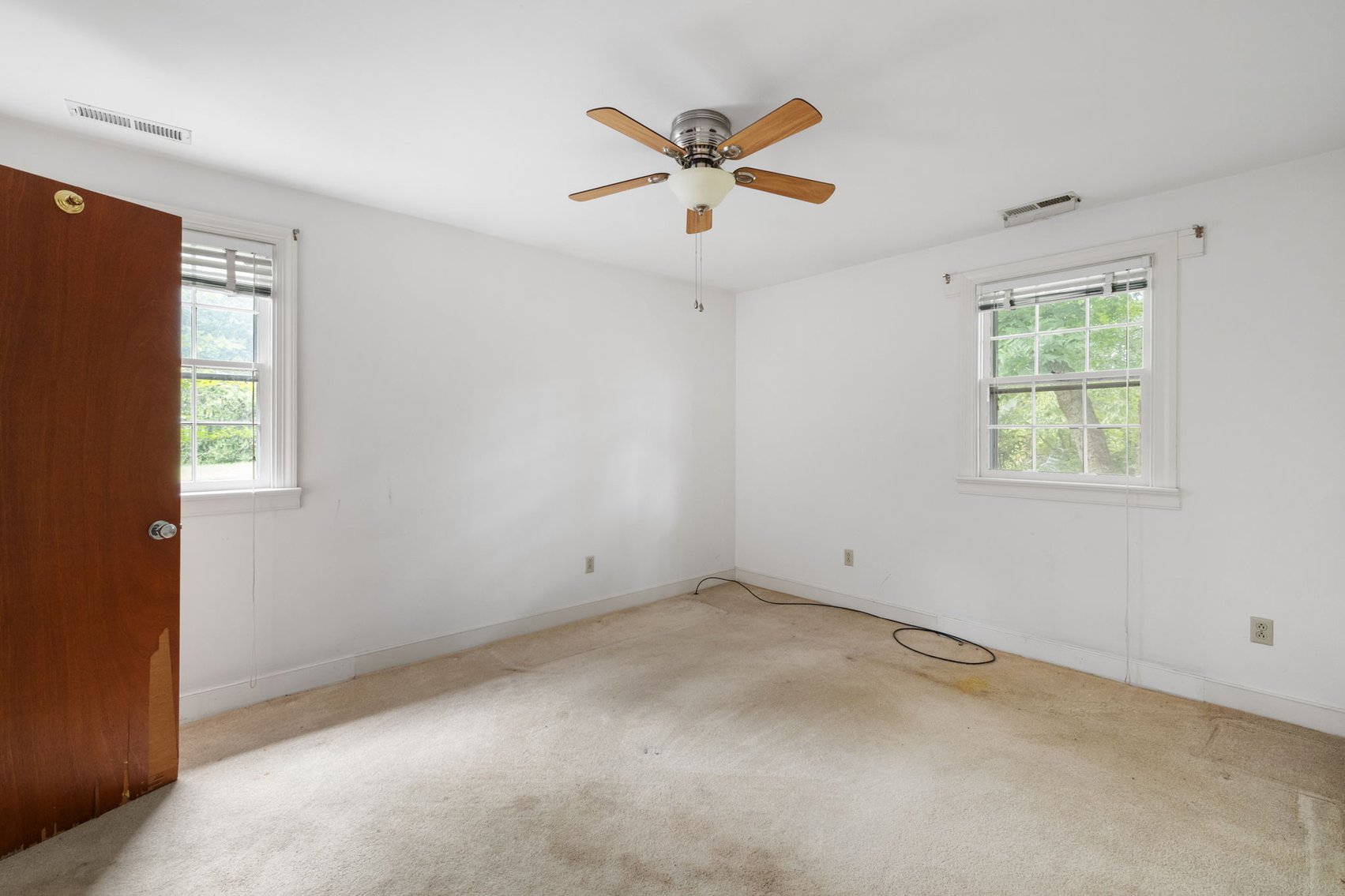 Image for 4 Bed/2.5 Bath Quaint Brick Ranch Minutes Outside of Short Pump - 11992 S Anna Dr