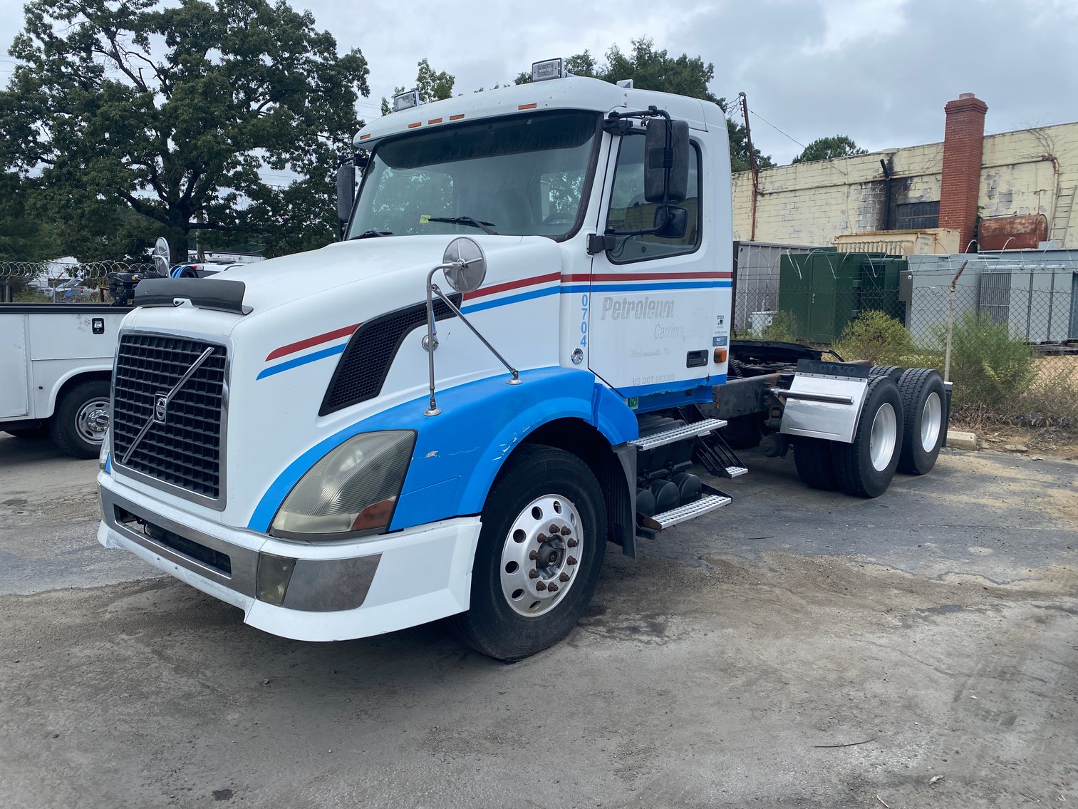 Image for US Bankruptcy Ordered Heavy Truck Auction