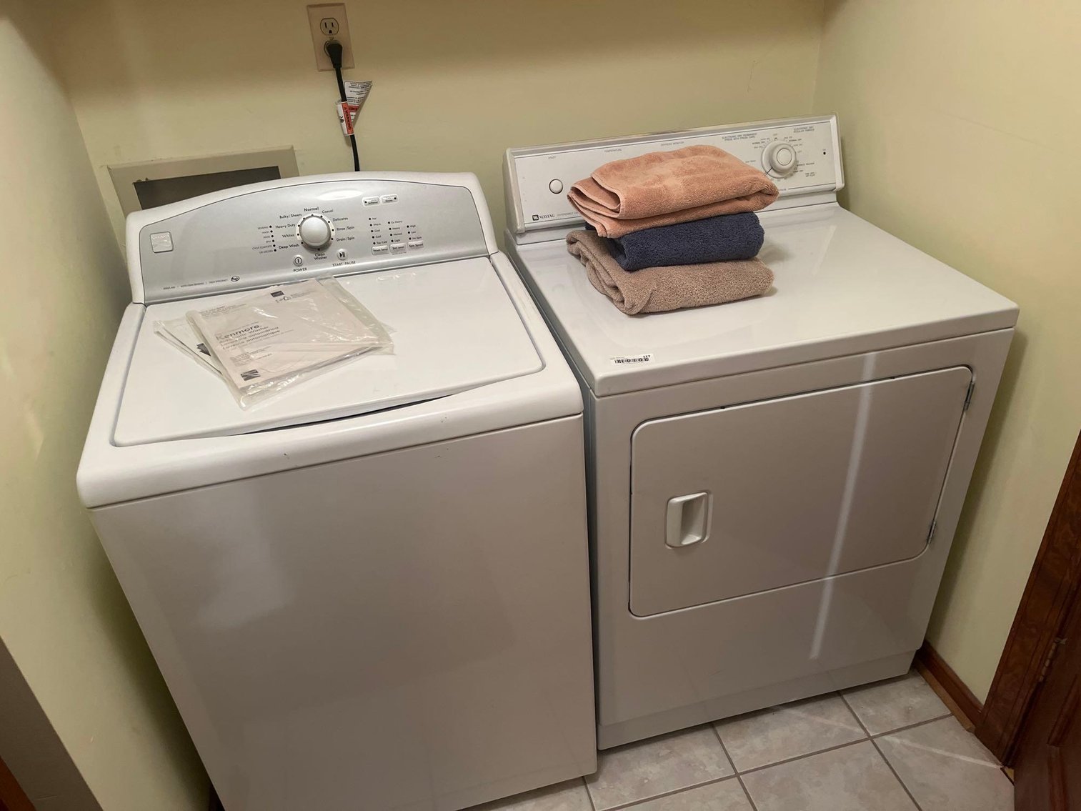 Image for Estate of David & Phyllis Ahlberg: Personal Property