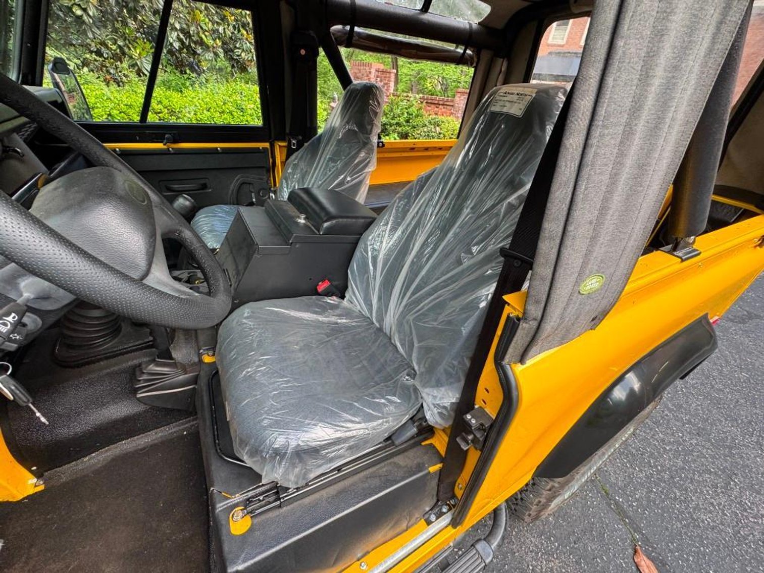 Image for 1994 Land Rover Defender 90 NAS