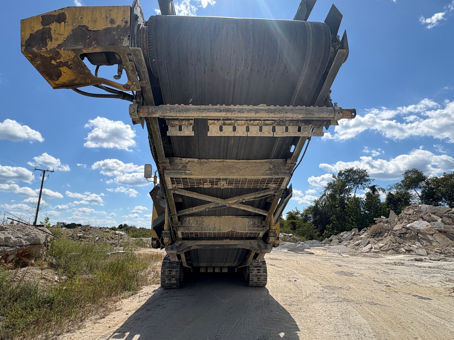Image for Heavy Equipment Auction - 2006 Komatsu BR480RG Mobile Jaw Crusher