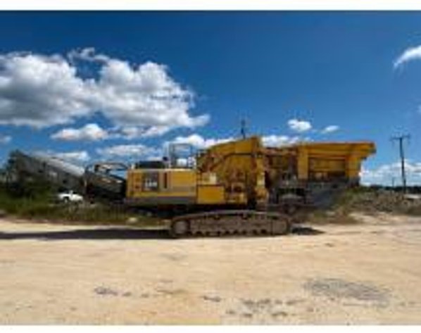 Image for Heavy Equipment Auction - 2006 Komatsu BR480RG Mobile Jaw Crusher