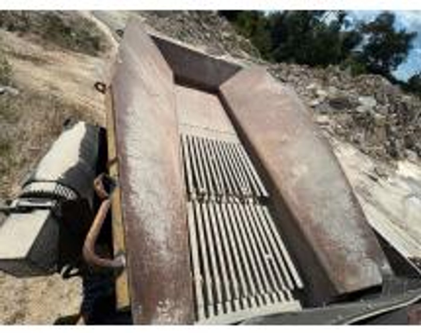 Image for Heavy Equipment Auction - 2006 Komatsu BR480RG Mobile Jaw Crusher