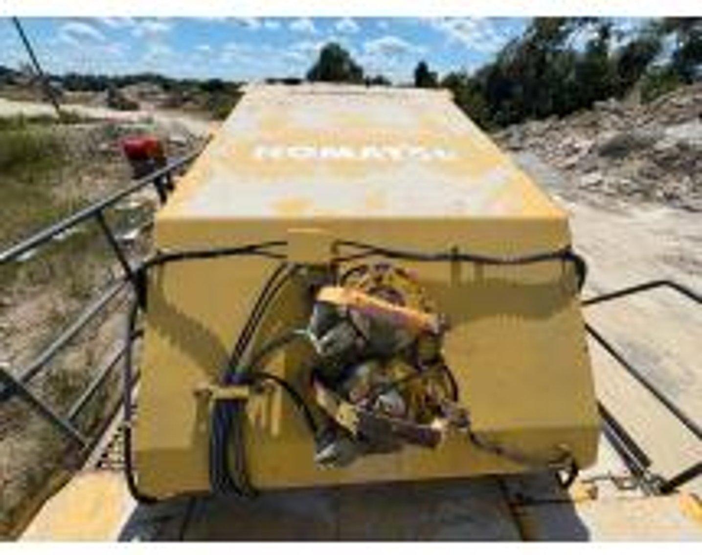 Image for Heavy Equipment Auction - 2006 Komatsu BR480RG Mobile Jaw Crusher