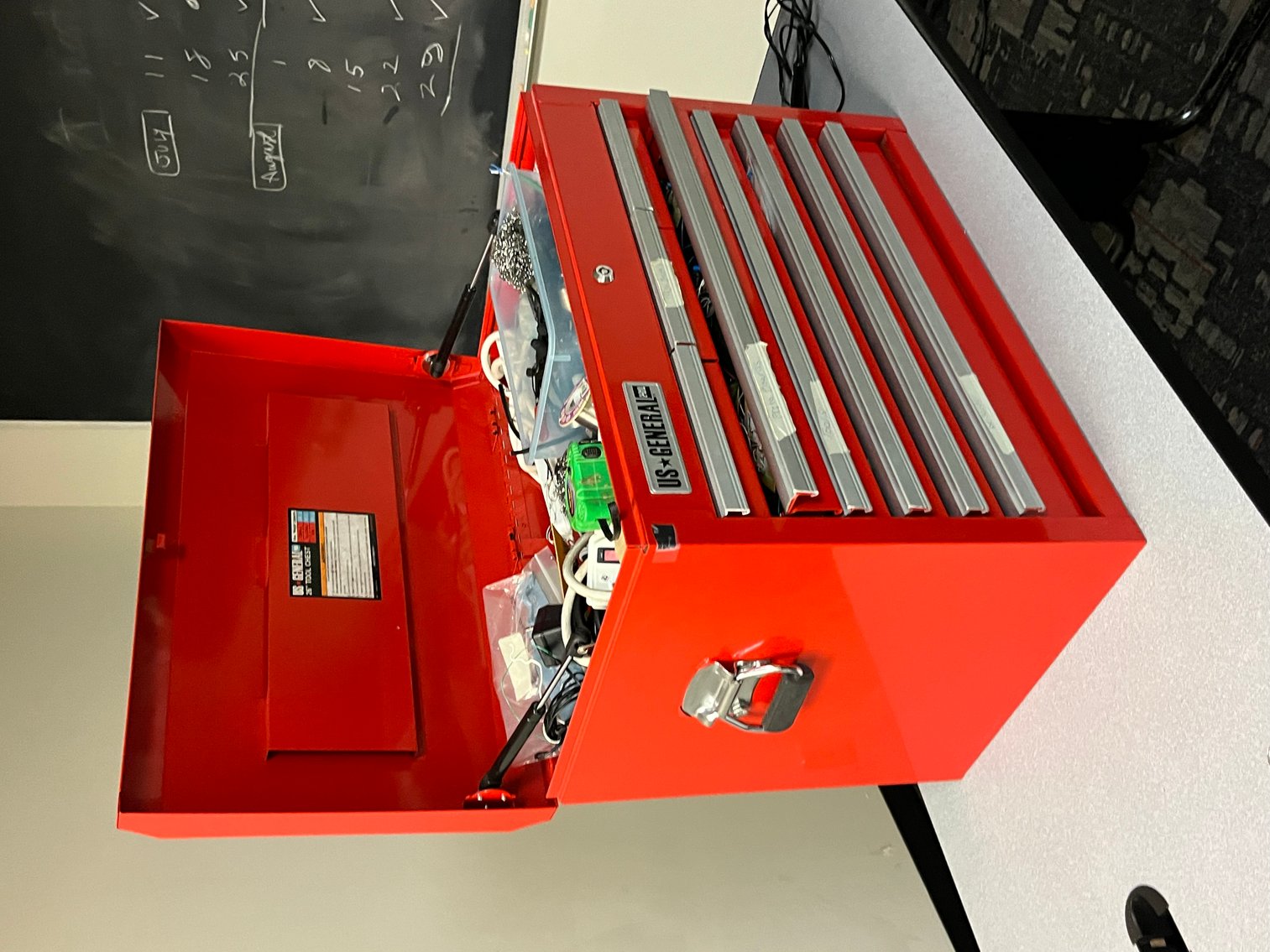 Image for School of Design/ Media Arts/Fashion Liquidation Formerly Art Institute of Dallas