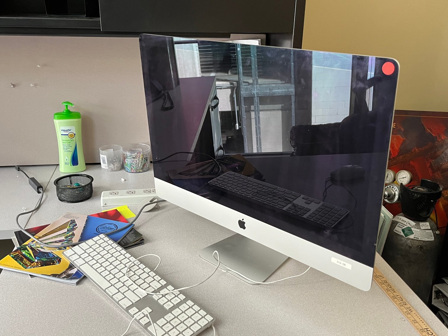 Image for School of Design/ Media Arts/Fashion Liquidation Formerly Art Institute of Dallas