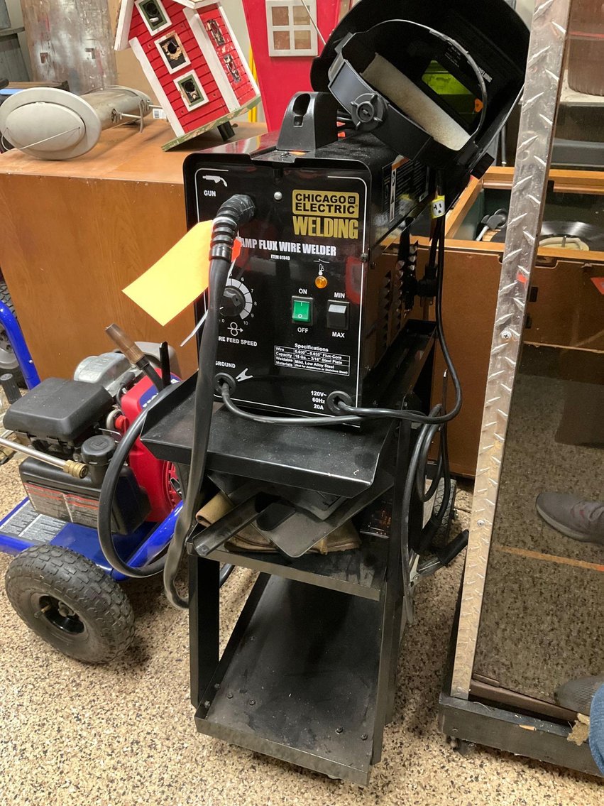 Image for Furniture, collectibles, household-Main back