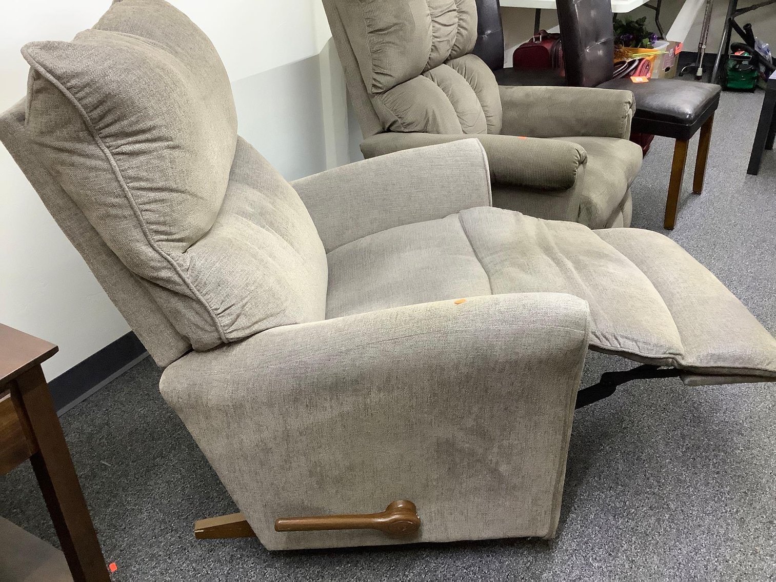 Image for Furniture, collectibles, household-Main back