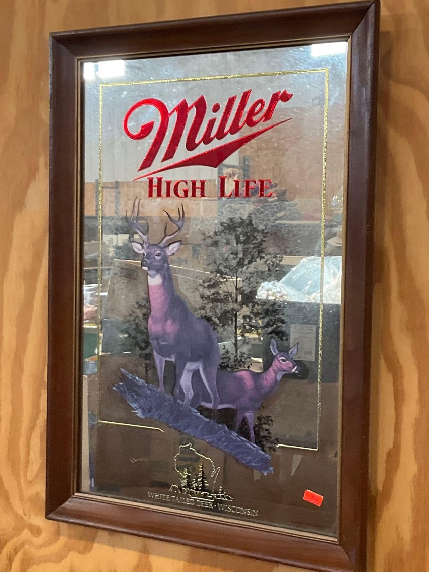 Image for Furniture, collectibles, household-New Building North