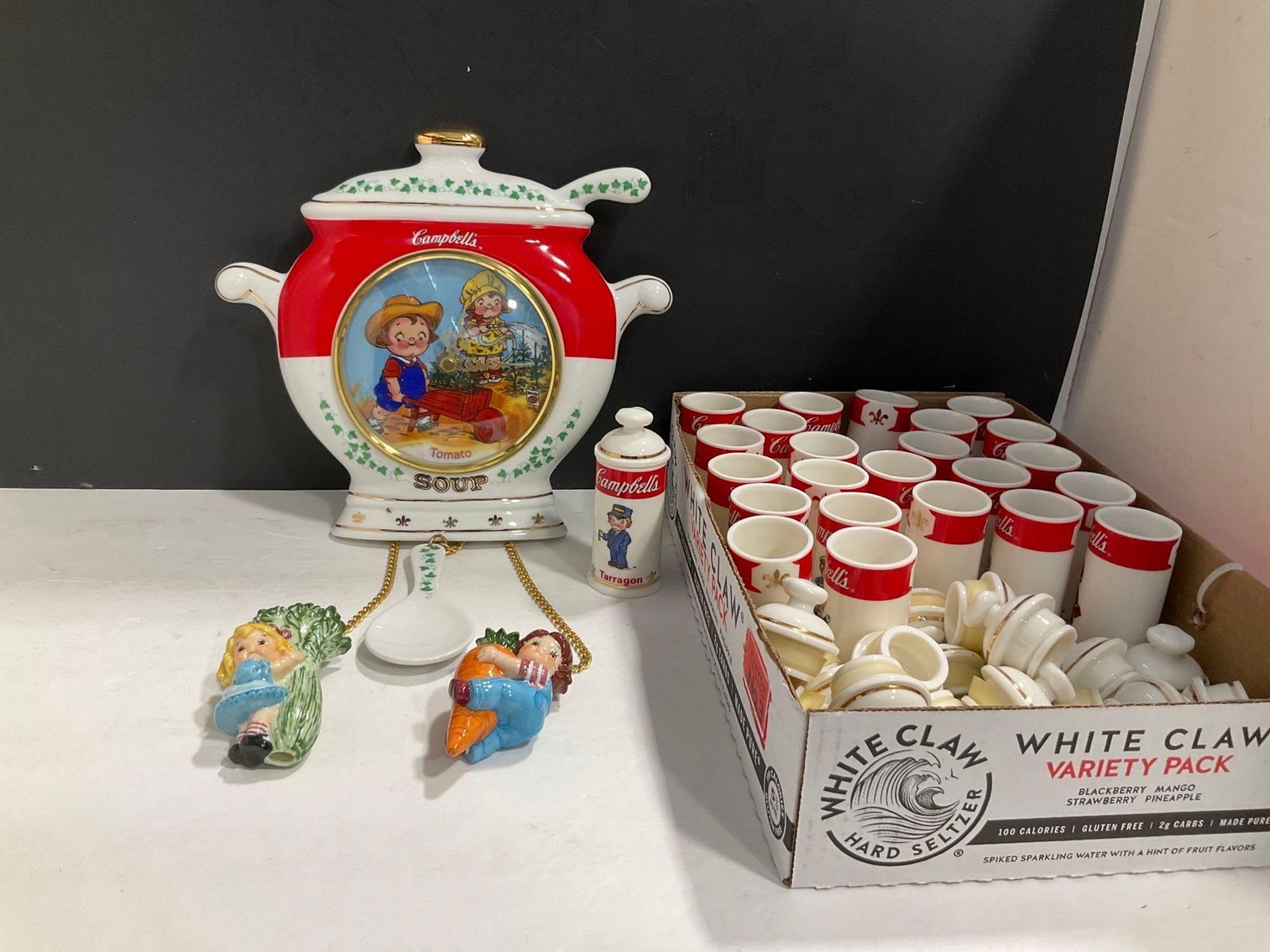 Image for Furniture, collectibles, household-New Building North