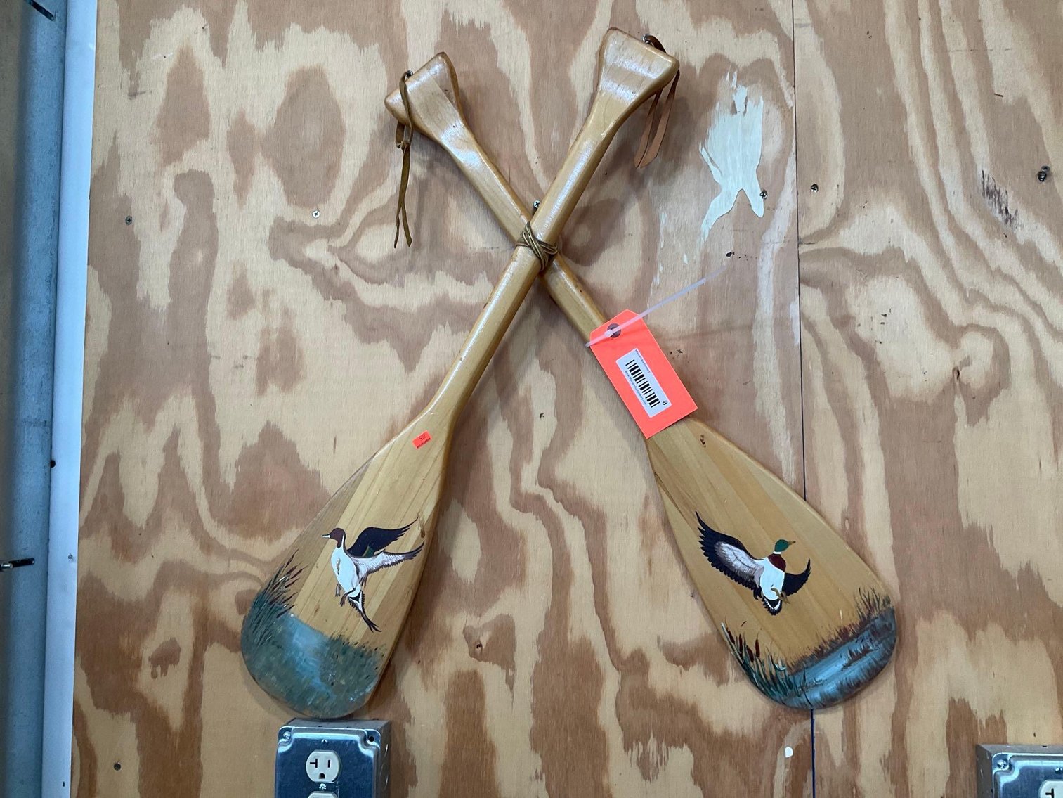 Image for Furniture, collectibles, household-New Building North