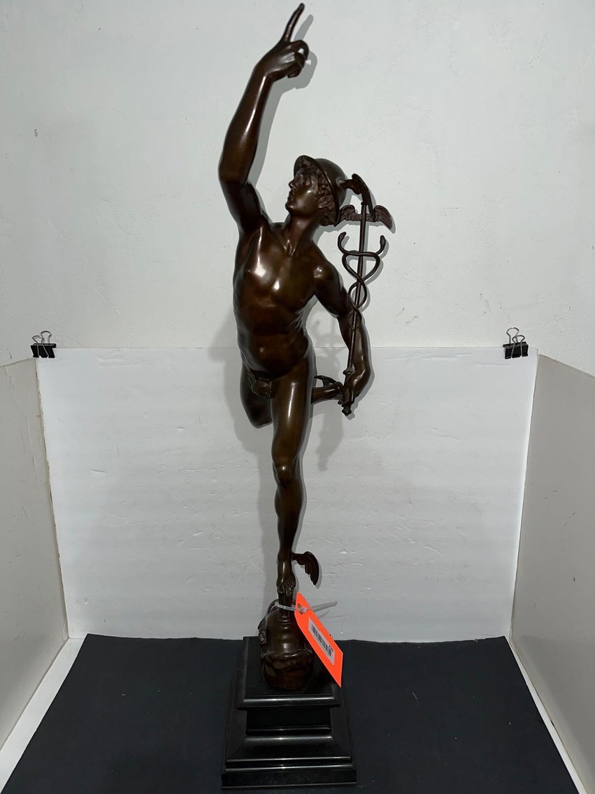 Image for Furniture, collectibles, household-Mariner Ln