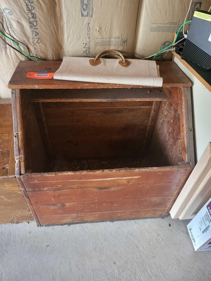 Image for Furniture, collectibles, household-Egg Harbor