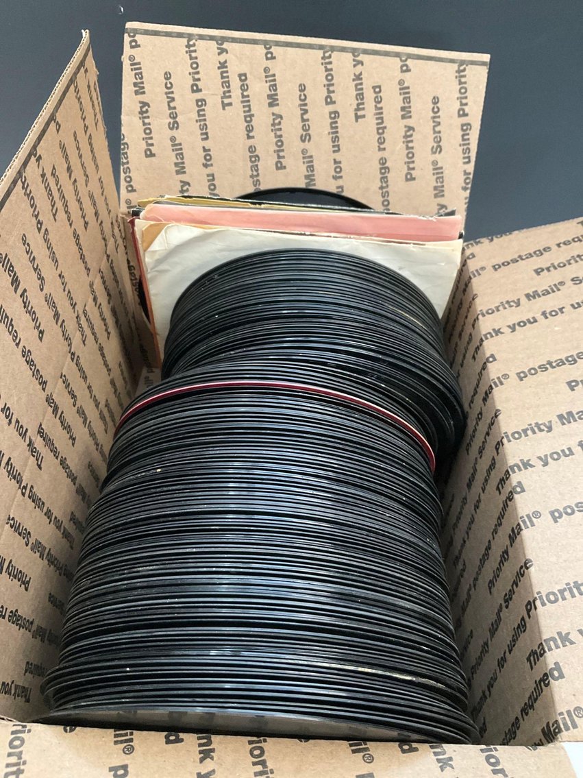 Image for Furniture, coins, collectibles, household-Main office back