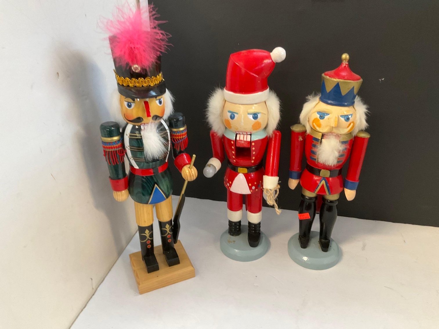 Image for Furniture, coins, collectibles, household-Main office back