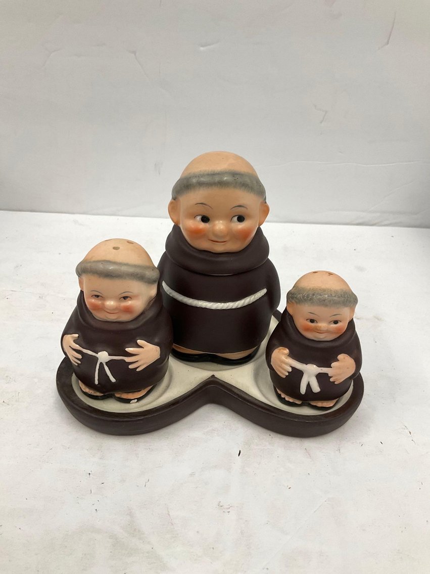 Image for Furniture, coins, collectibles, household-Main office back