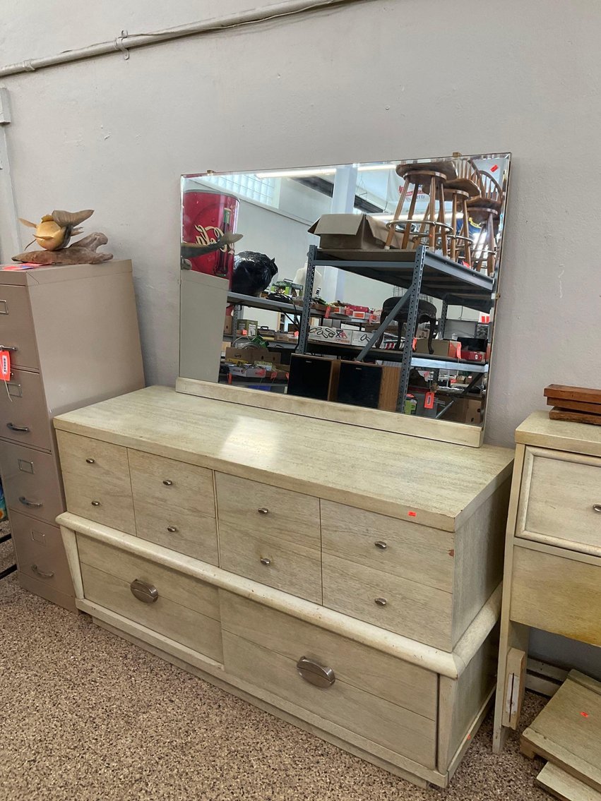 Image for Furniture, coins, collectibles, household-Main office back