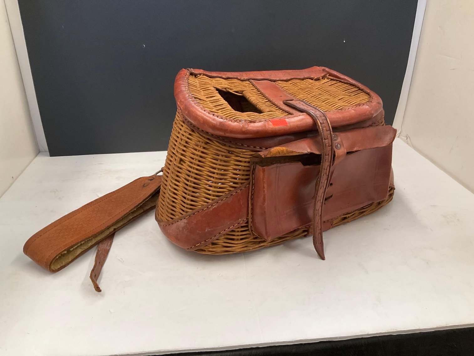 Image for Furniture, collectibles, household-Main office back