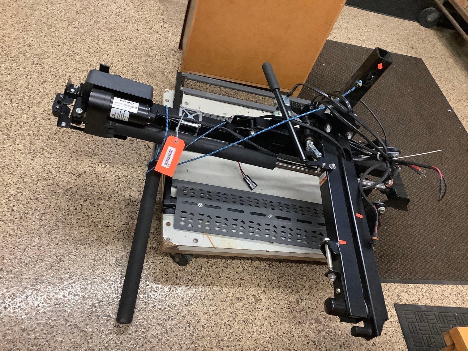 Image for Furniture, collectibles, household-Main office back