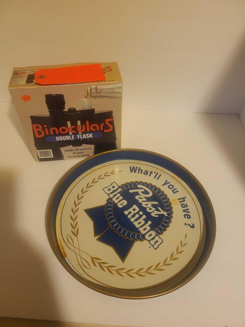 Image for Furniture, collectibles, household-Bond St Neenah