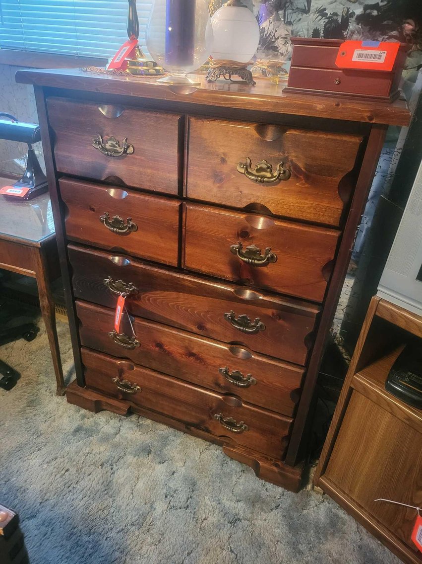 Image for Furniture, collectibles, household-Bond St Neenah