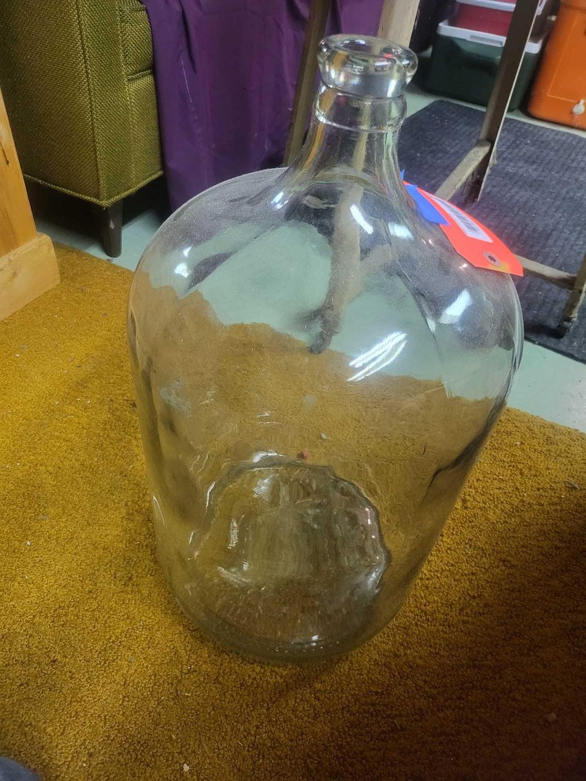 Image for Furniture, collectibles, household-Bond St Neenah