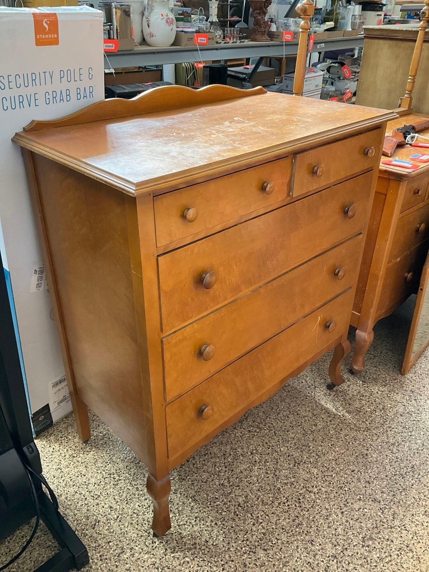 Image for Furniture, collectibles, household-Main front &