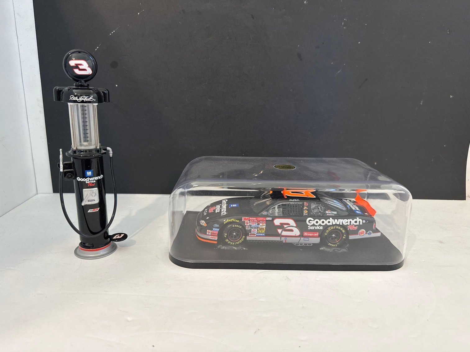 Image for Furniture, collectibles, household-Main front &