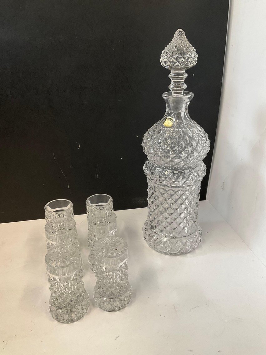 Image for Suburban, Boat, Plasma table, Furniture, collectibles, household-Main front