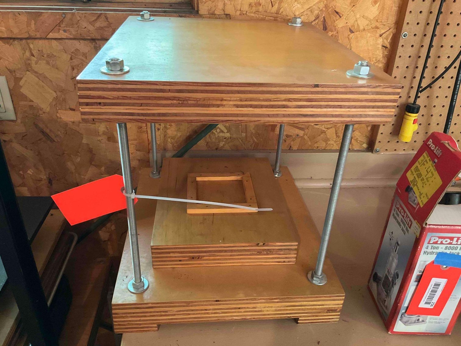 Image for Furniture, papermaking equipment, collectibles, household-Fish Creek