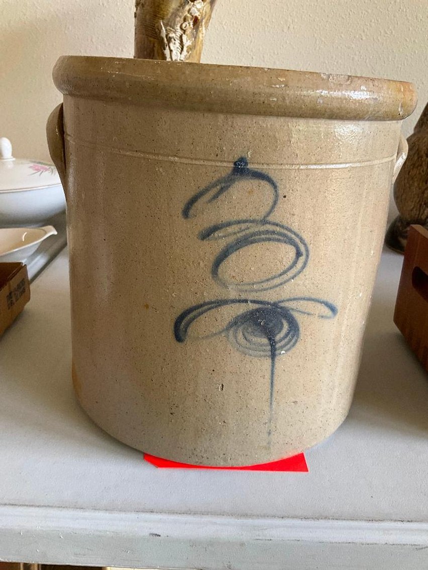 Image for Furniture, papermaking equipment, collectibles, household-Fish Creek