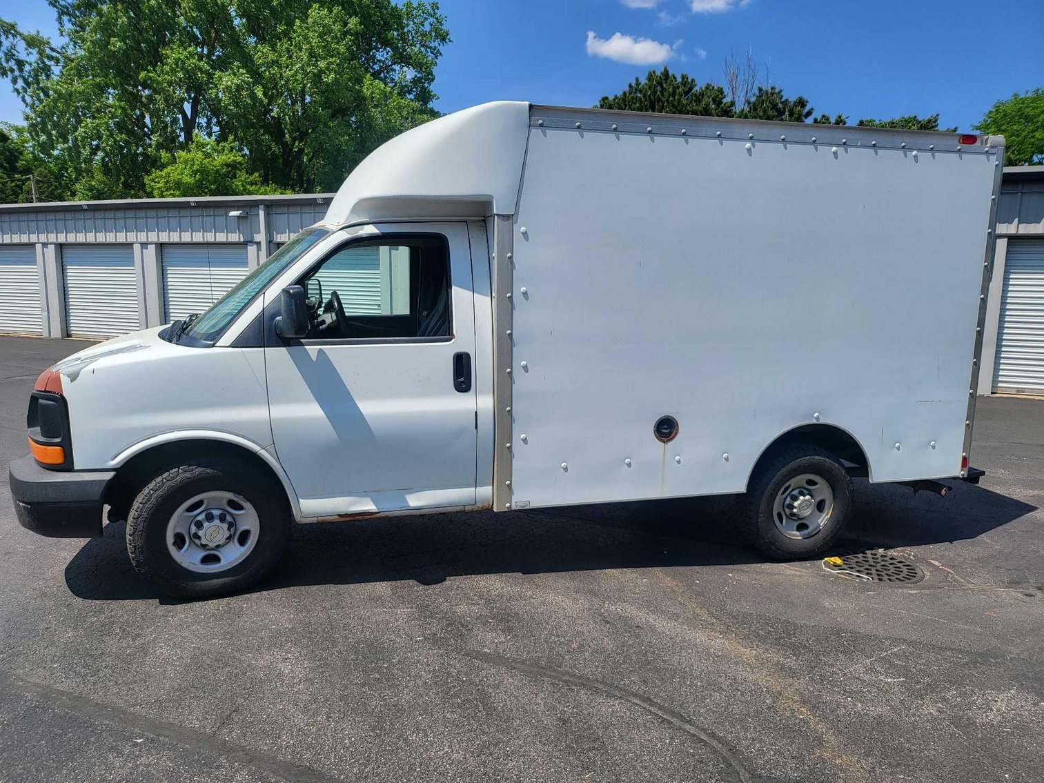 Image for `79 Chrysler, Box truck, Furniture, collectibles, household, Delinquent, Main back 1/2