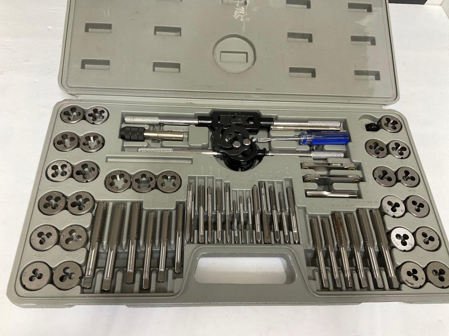 Image for Furniture, collectibles, household-Main front