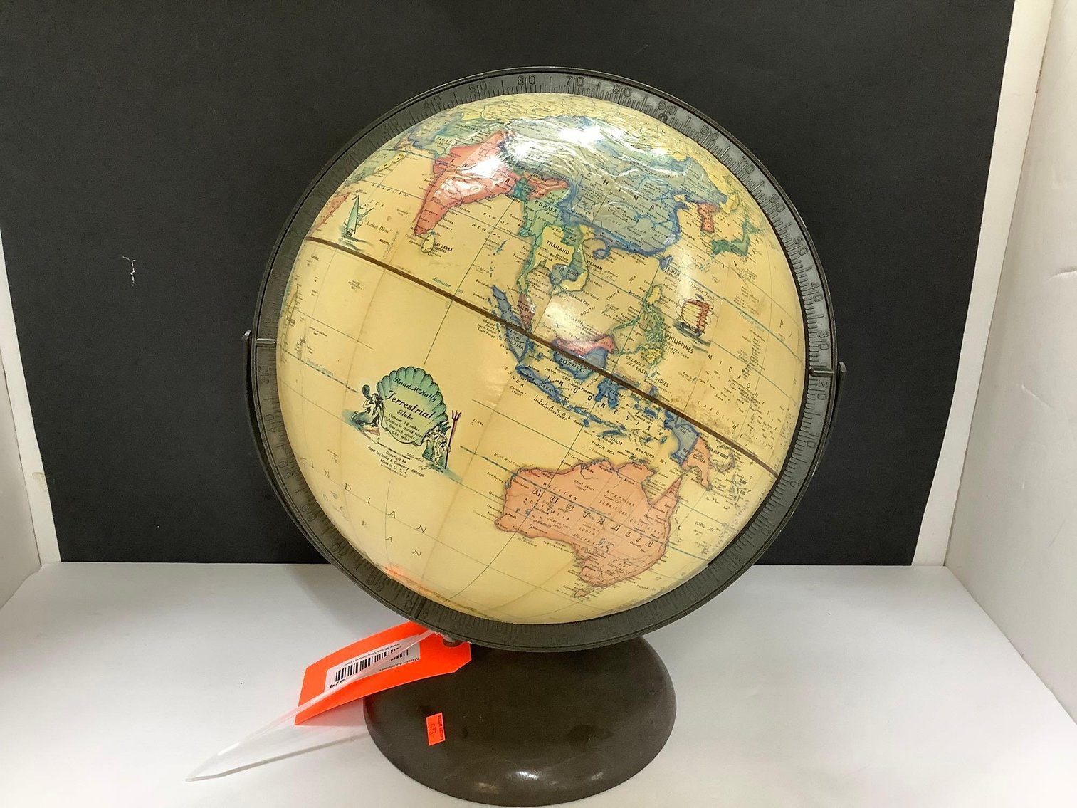 Image for Furniture, collectibles, household-Main front