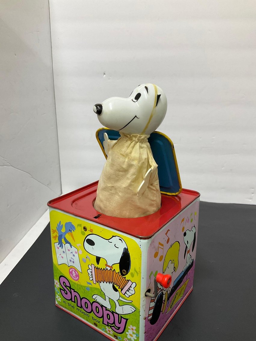 Image for Furniture, collectibles, household-Main front