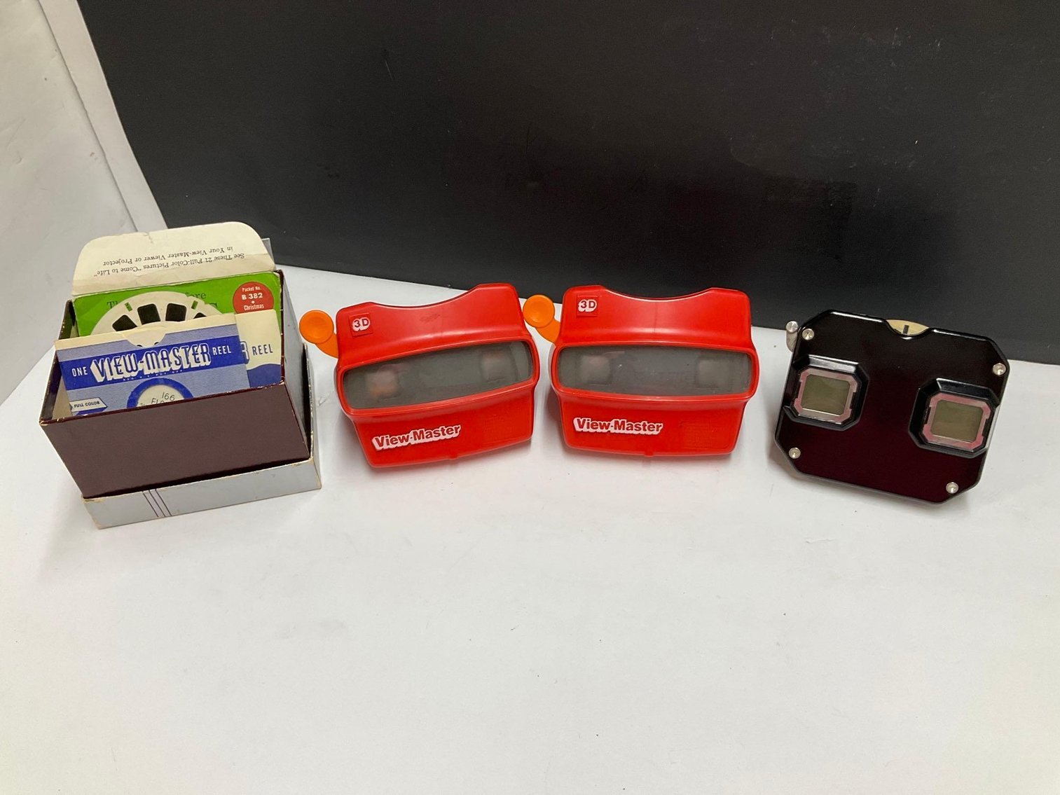 Image for Furniture, collectibles, household-Main front