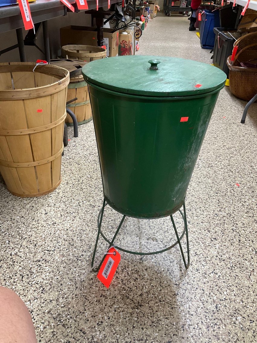 Image for Furniture, collectibles, household-Main front