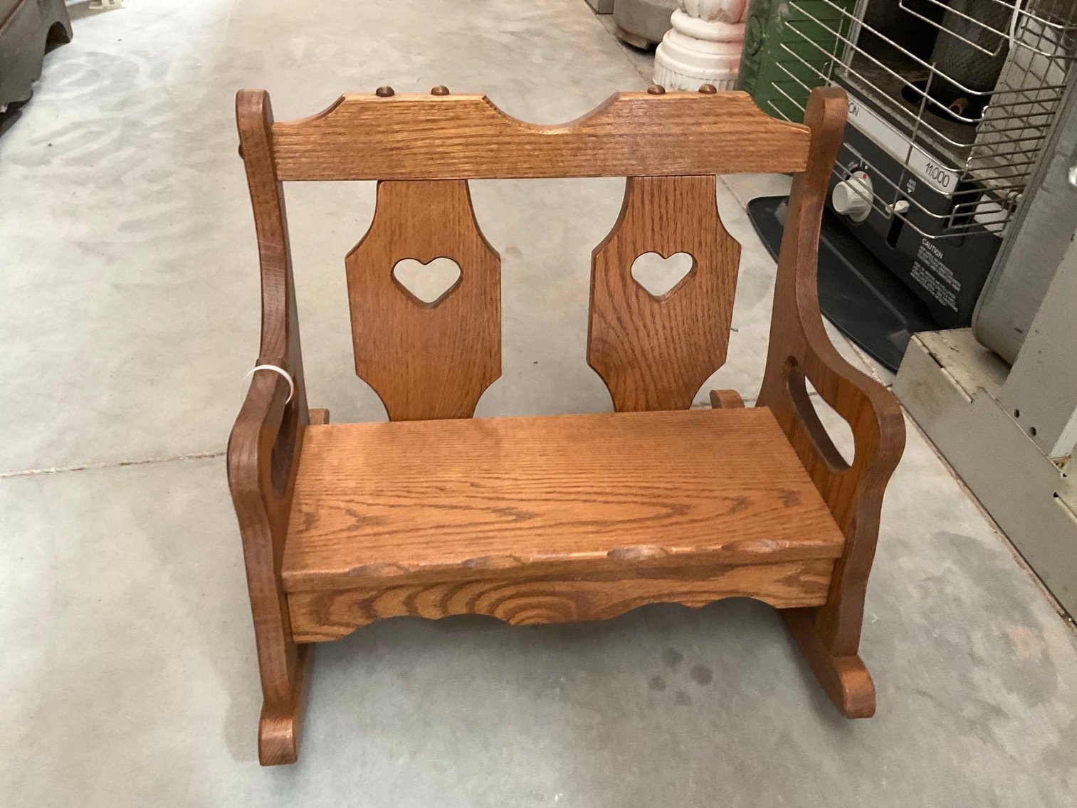 Image for Furniture, collectibles, household-Appleton