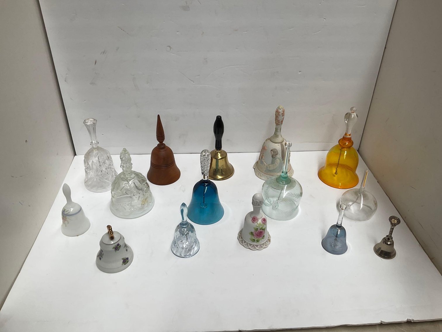 Image for Furniture, collectibles, household-Appleton