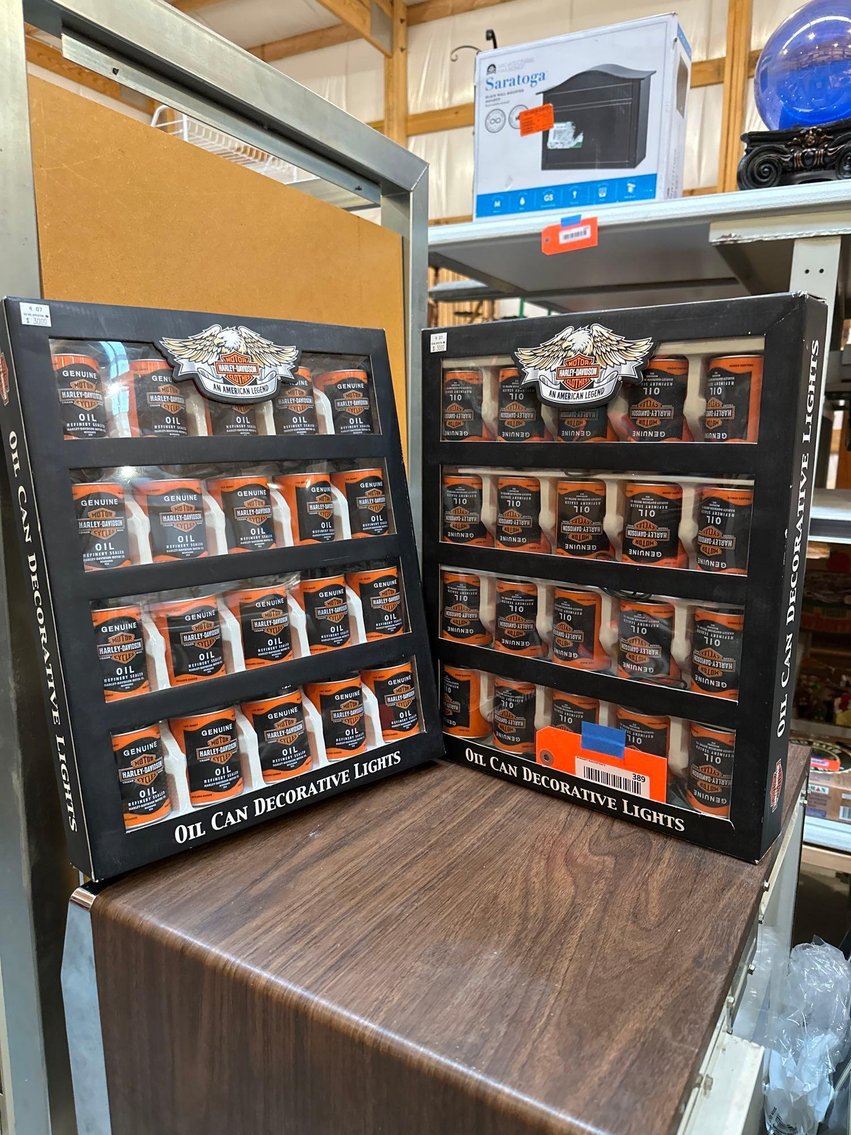 Image for Furniture, collectibles, household-Appleton