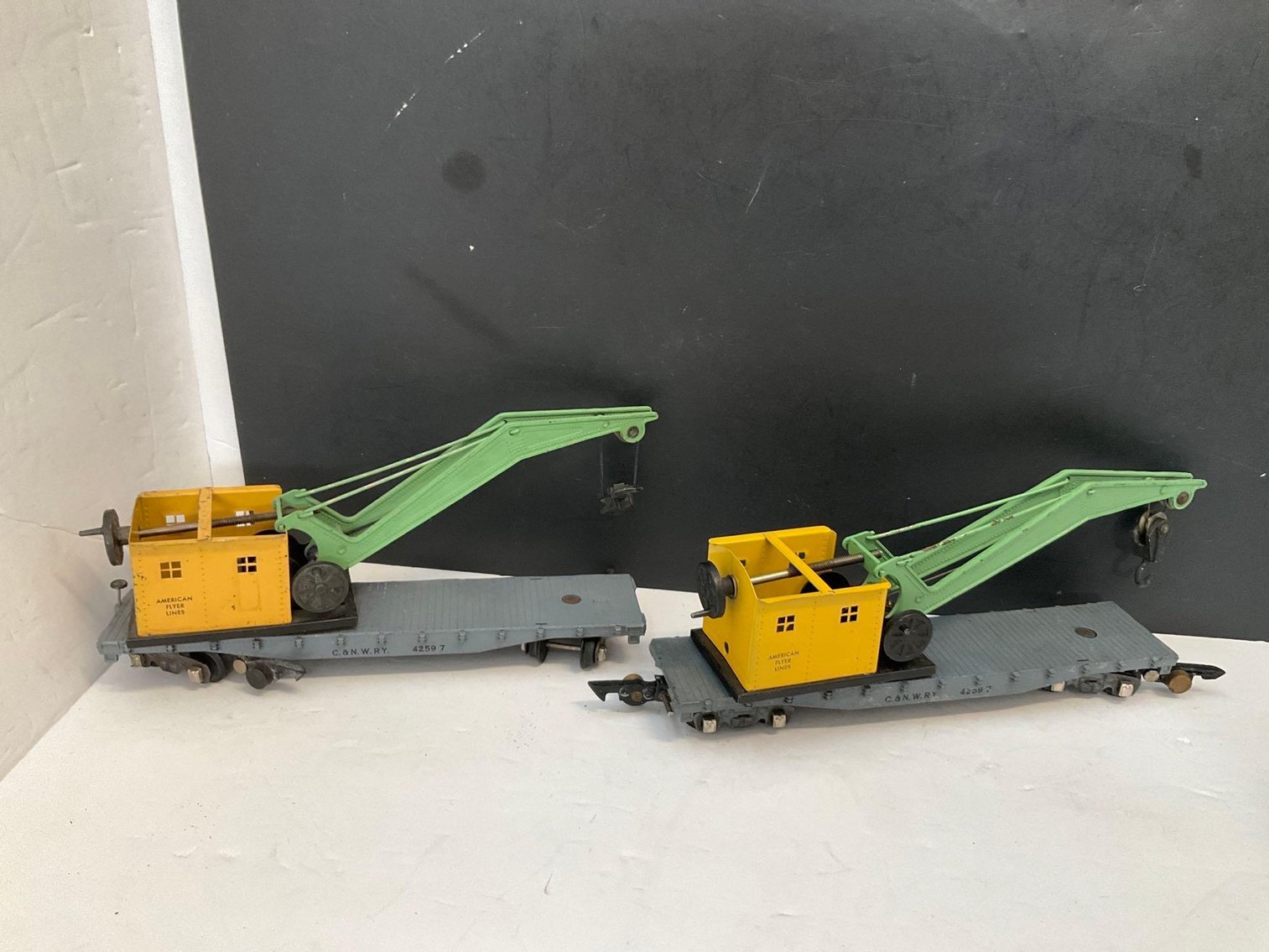 Image for Furniture, collectibles, household-Main back