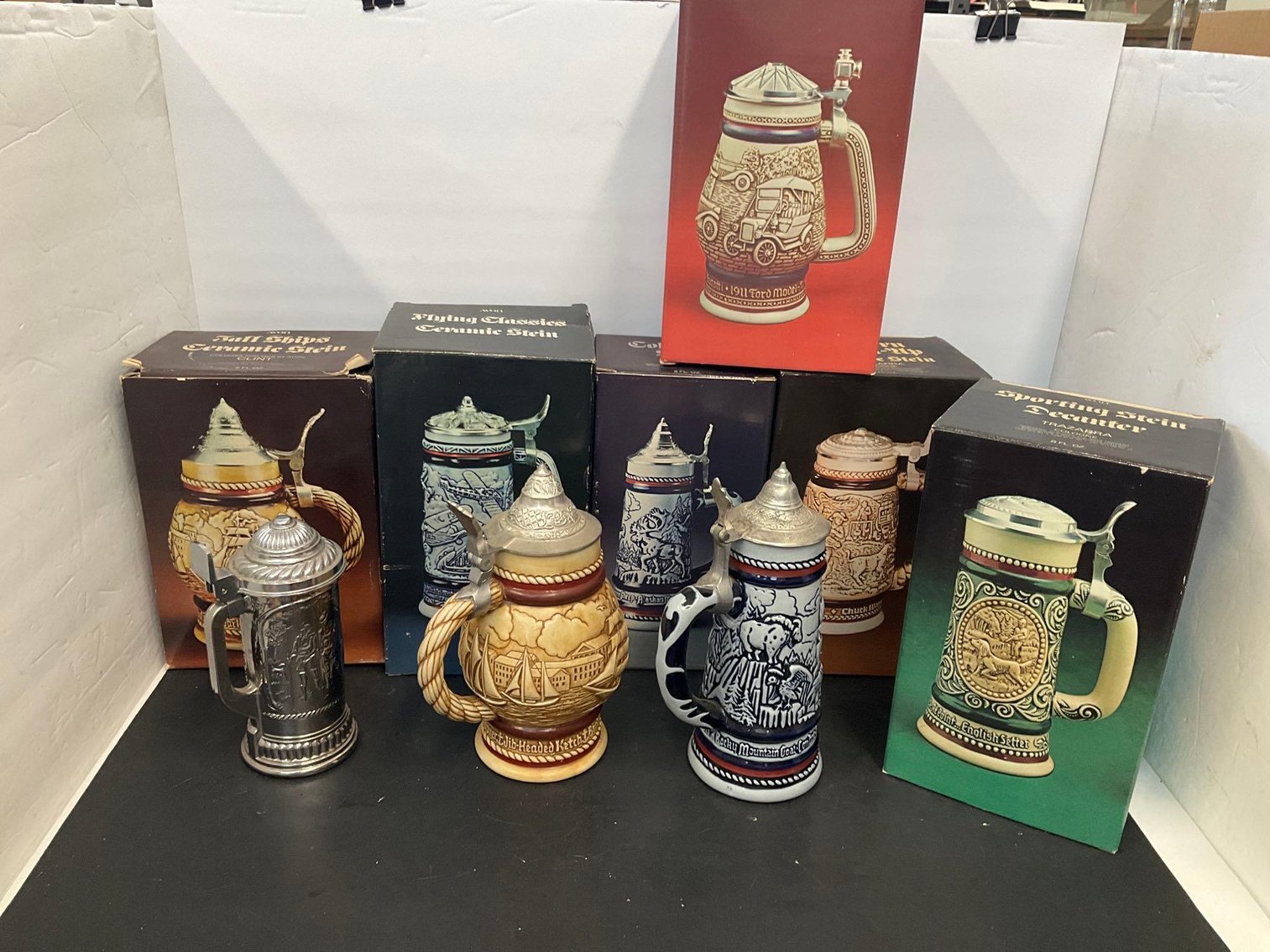 Image for Furniture, collectibles, household-Main back