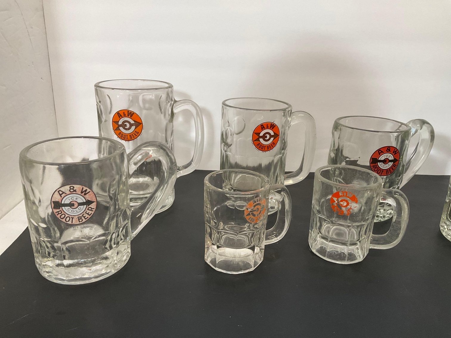 Image for Furniture, collectibles, household-Main back