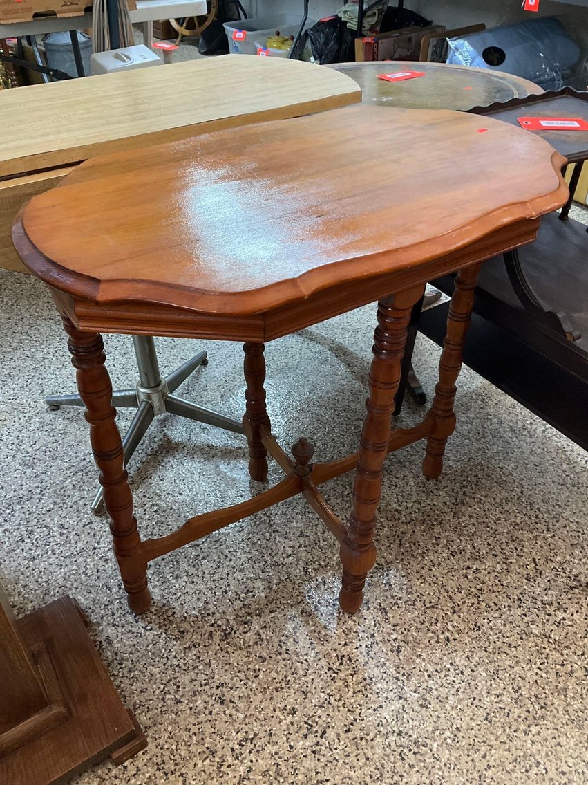 Image for Furniture, collectibles, household-Main front