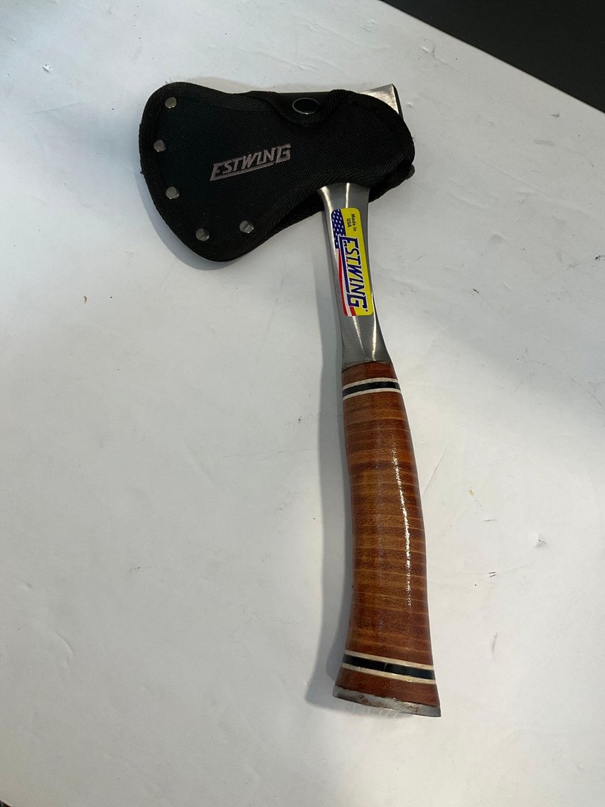 Image for Corvette, Furniture, collectibles, household-New south