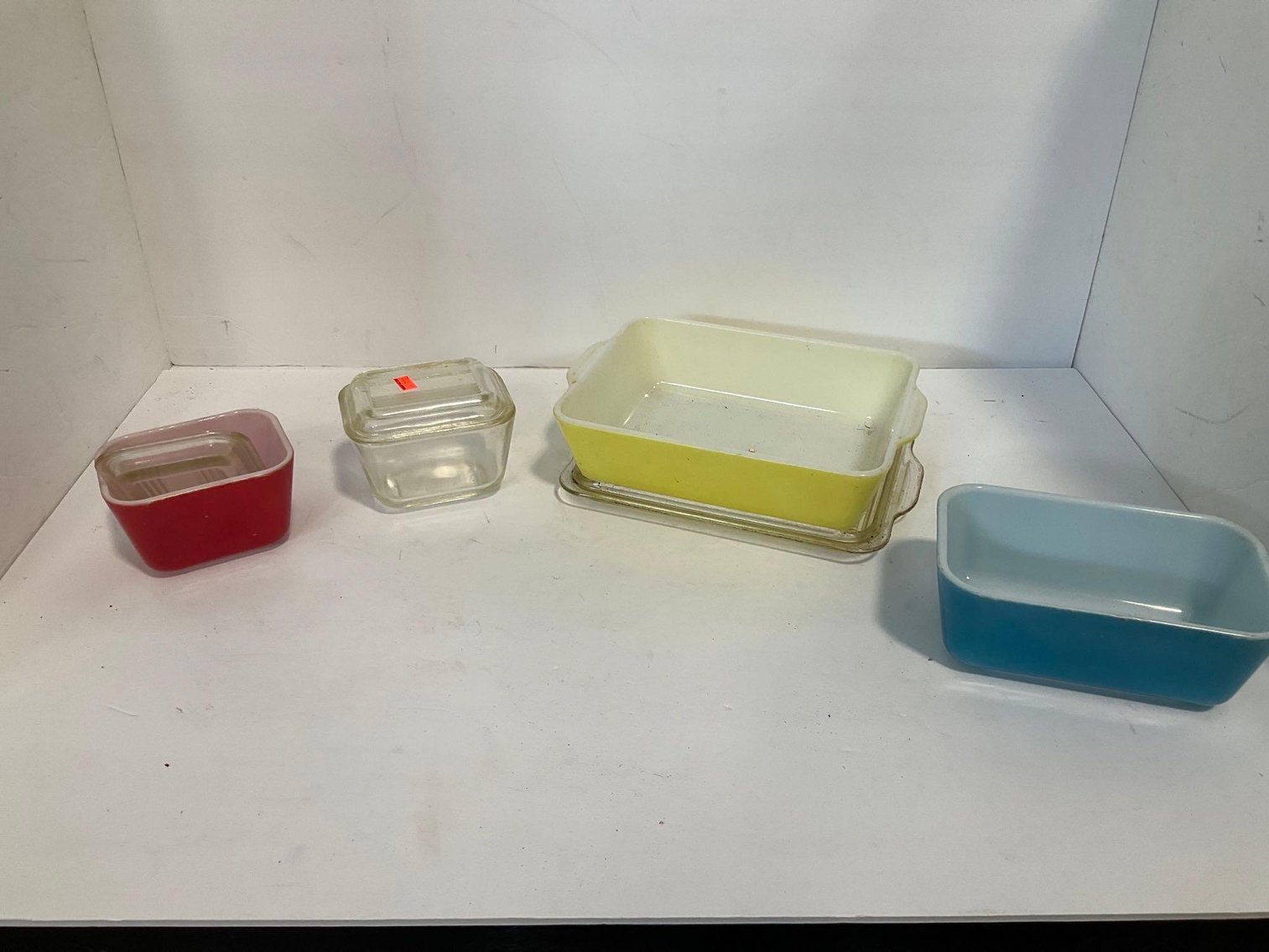 Image for Corvette, Furniture, collectibles, household-New south