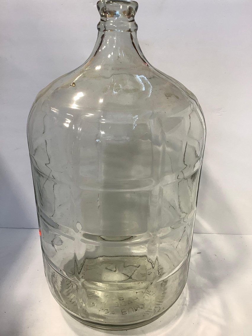 Image for Corvette, Furniture, collectibles, household-New south