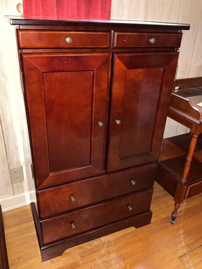 Image for Furniture, collectibles, household-Oconto