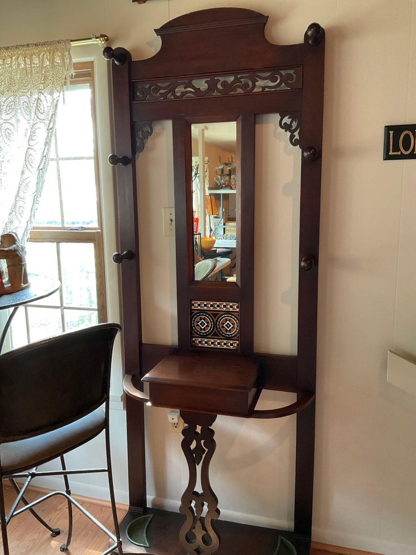 Image for Furniture, collectibles, household-Oconto